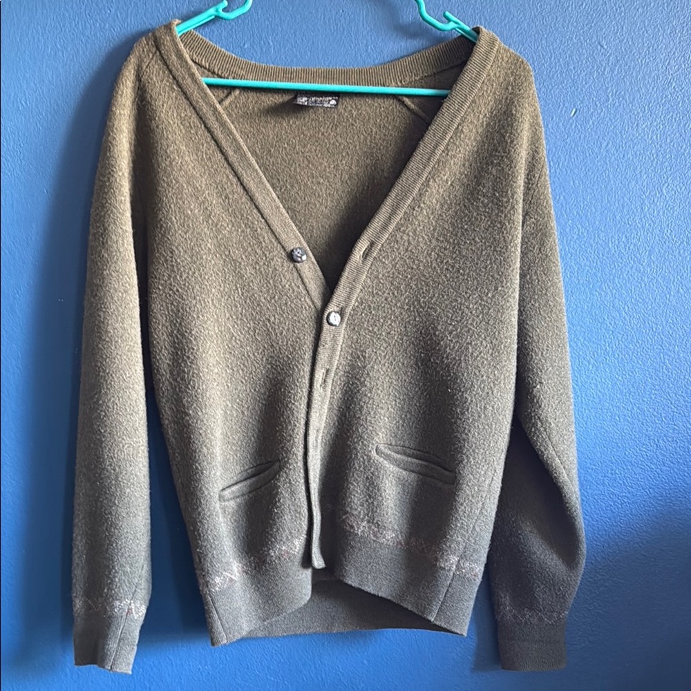 Olive Green Wool Sweater Leamor